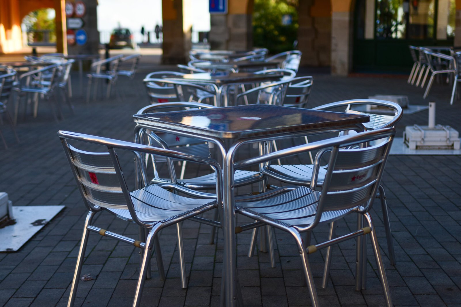 Furniture & Interior applications High-gloss tubes for tables and chairs in furniture and interior design