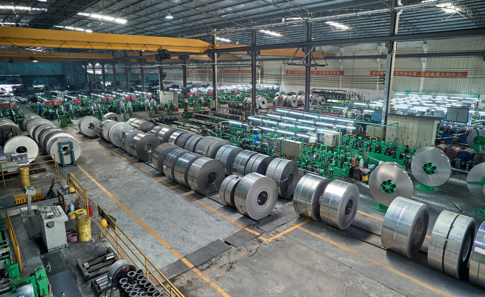 Chemical Processing Pipelines: Choosing the Right Alloy